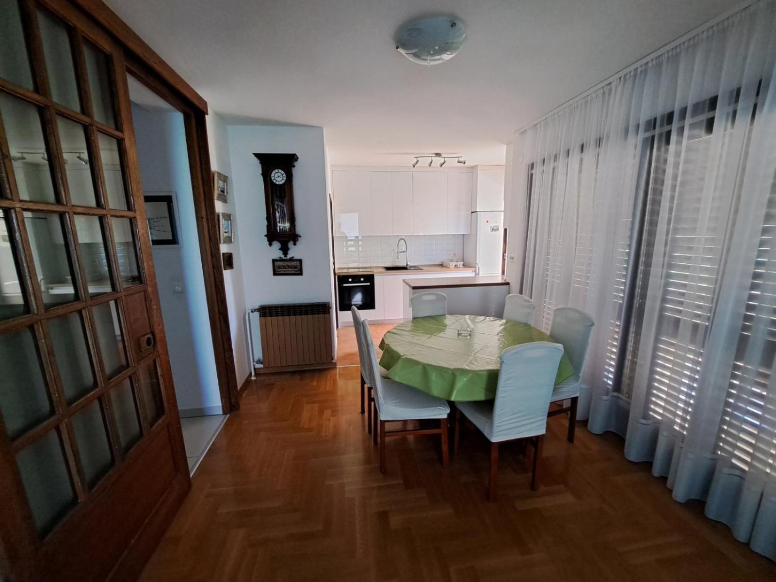 Apartmani Maver Sveti Filip i Jakov Ngoại thất bức ảnh