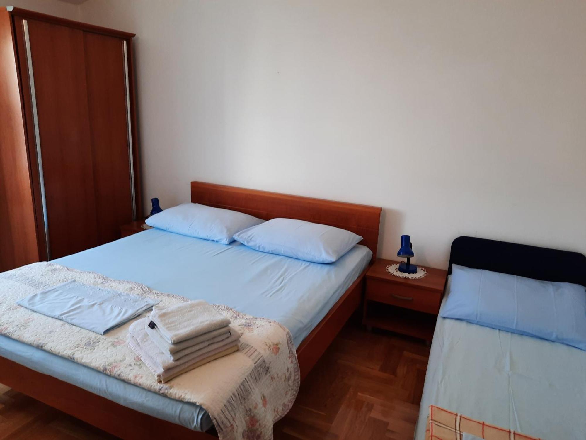 Apartmani Maver Sveti Filip i Jakov Ngoại thất bức ảnh